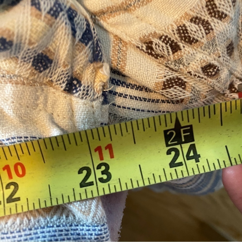 Northface Patterned Button Down - Picture 6 of 6
